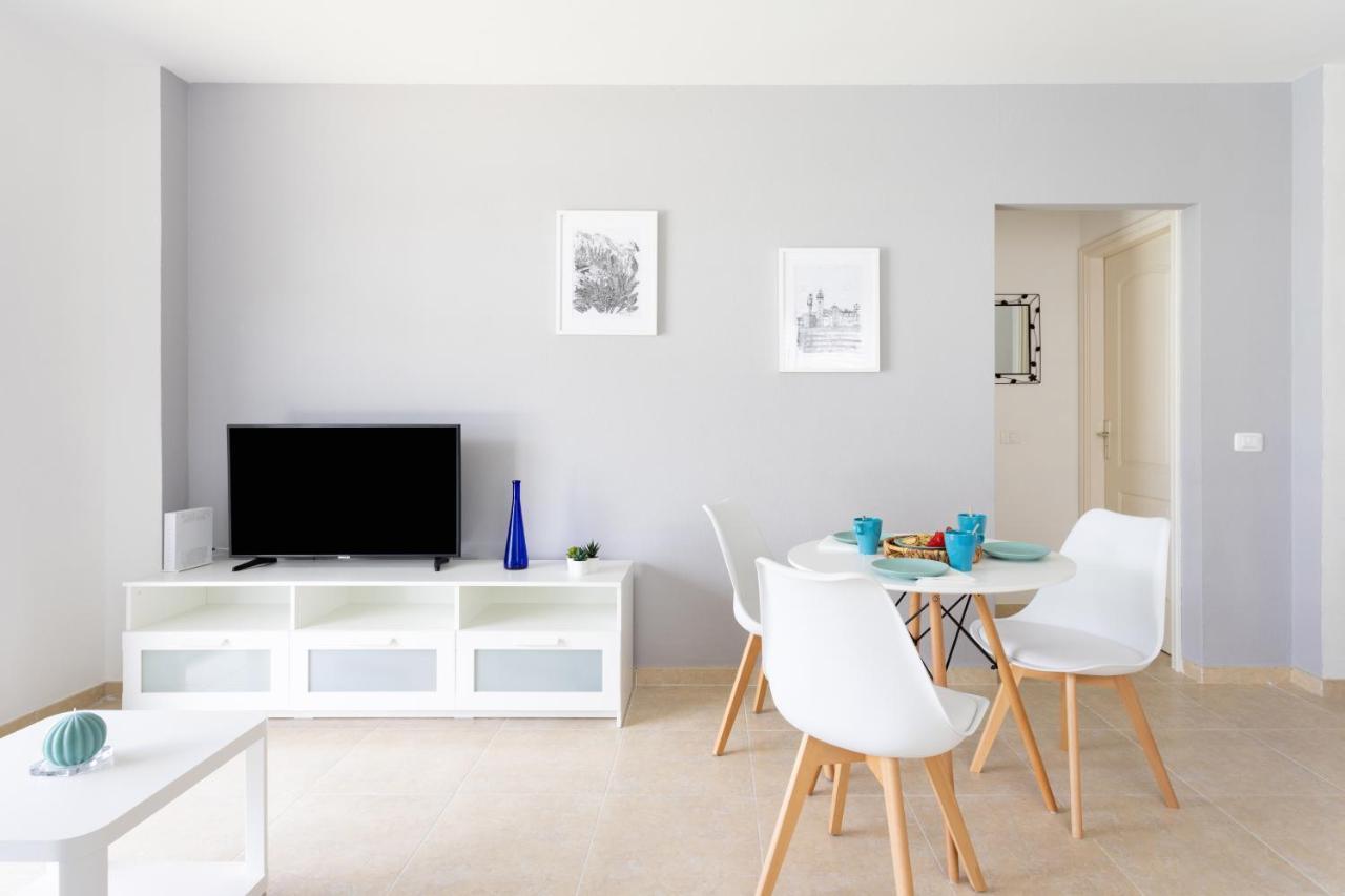 Home2Book Stylish Apartment プエルティト・デ・グイマル エクステリア 写真